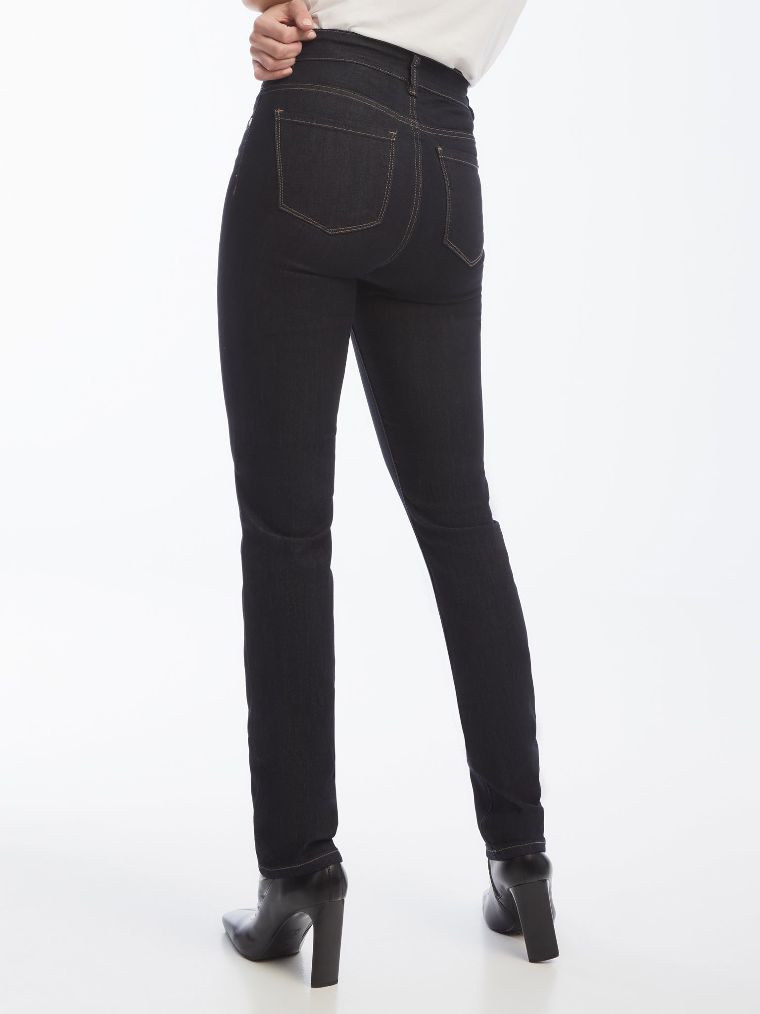 New Gigi (6113742913712)