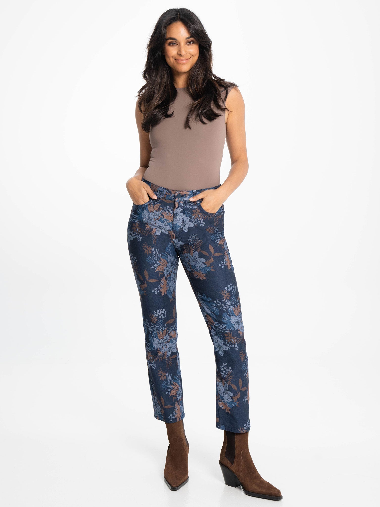Gigi Slim (8078001602812)