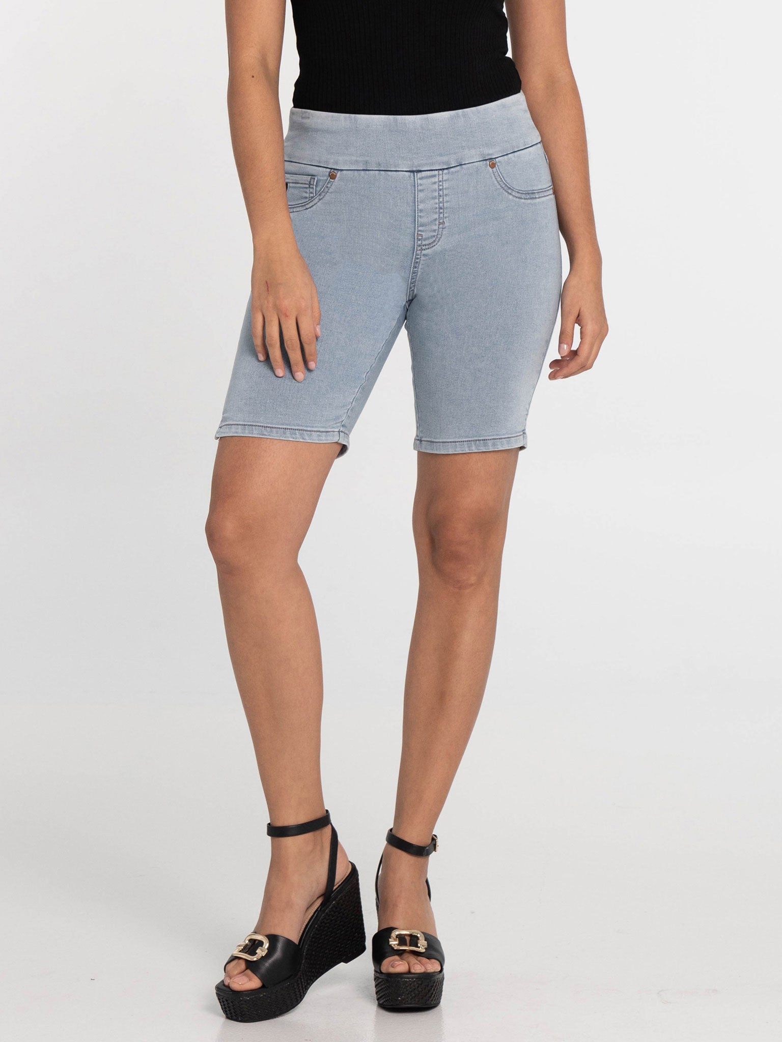 Liette Short (8263197229308)