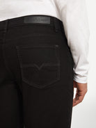 BLACK (6113745797296)