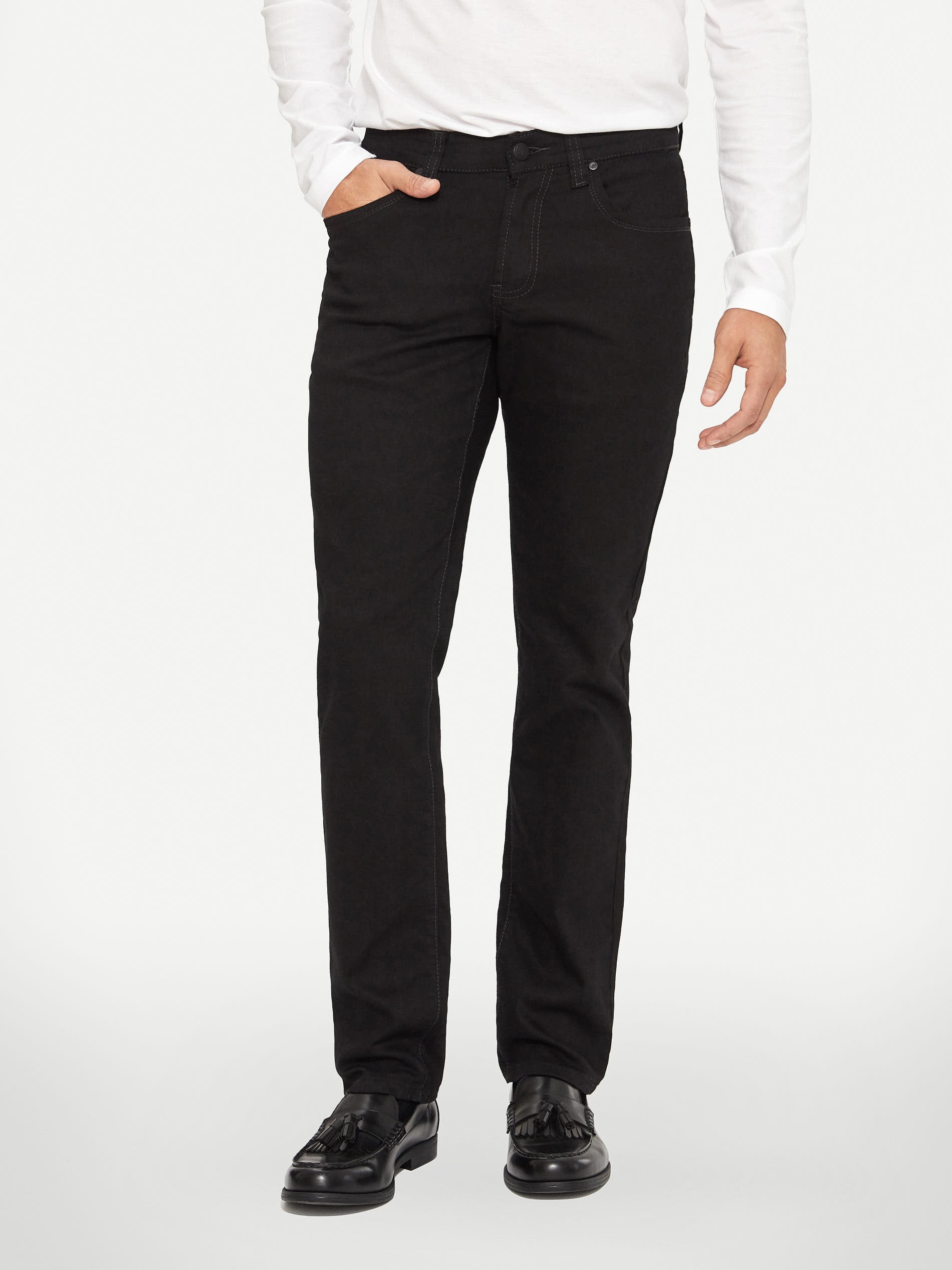 BLACK (6113745797296)