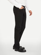 BLACK (6113745797296)