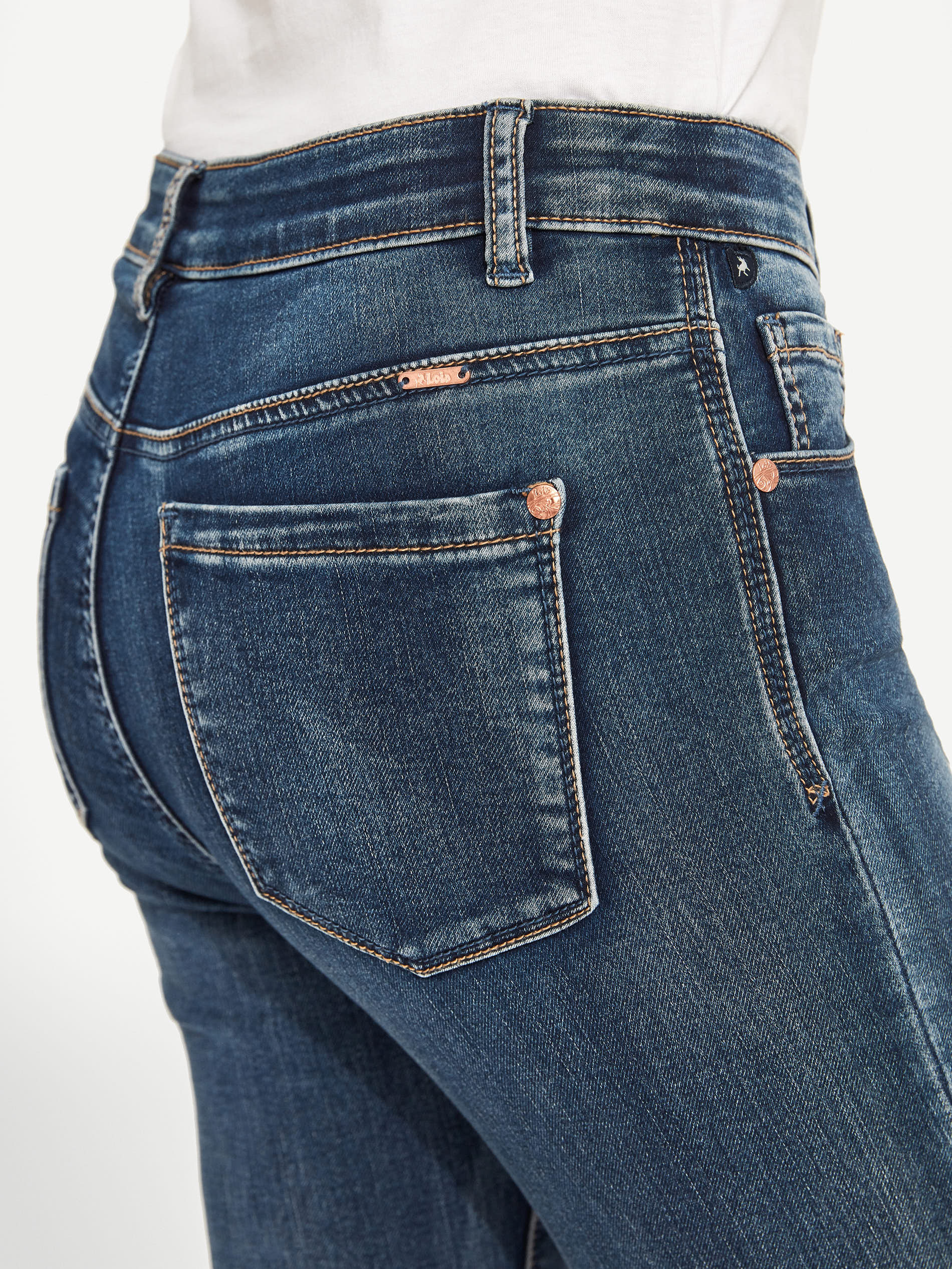 USED & WORN (6113743044784)